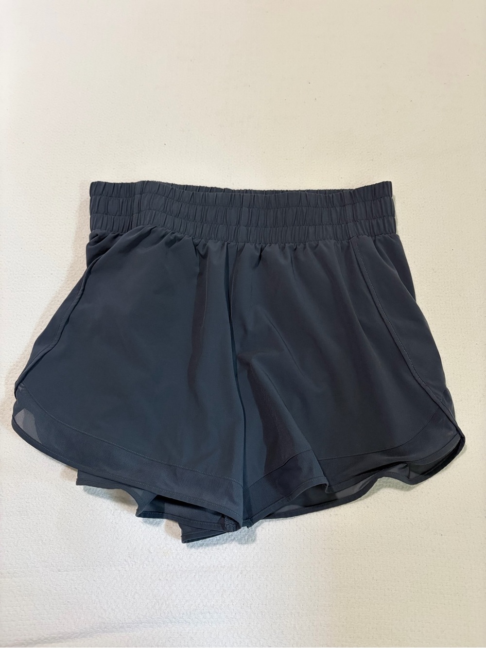 Athleta High Waist Mesh Race Runner shorts. Size Medium, Slate Blue/Gray